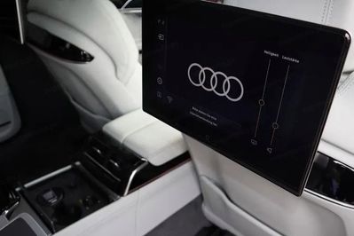 Audi A8 L 60 TFSI e quattro Tiptr.