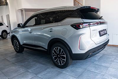 Chery Tiggo 7 Prestige 1.5 T-GDI Super Hybrid DHT