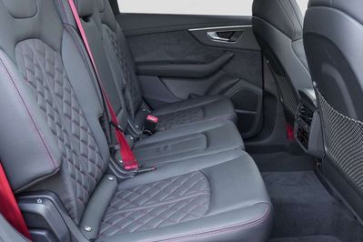 Audi Q7 SQ7 TFSI quattro