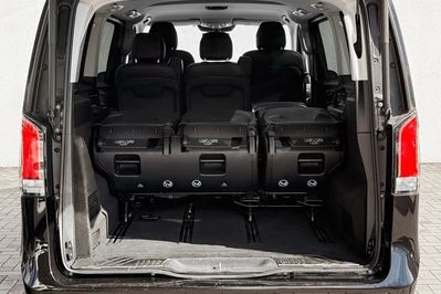 Mercedes V Klasa 300 d Extralang 4MATIC 9G-Tronic Avantgarde