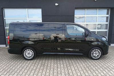 Peugeot Traveller BlueHDi Long Business EAT8
