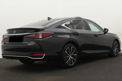 Lexus ES 300h Prestige