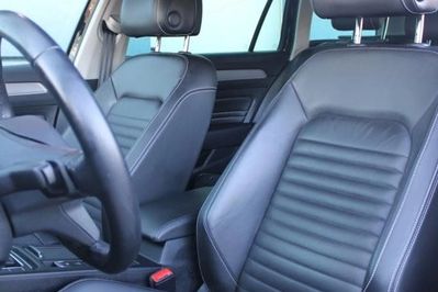 Volkswagen Passat 2.0 TDI 4Mot. Elegance DSG