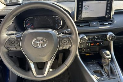 Toyota RAV4 Executive  2.5 Hybrid