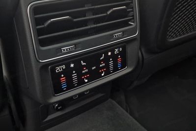 Audi Q7 50 TDI quattro S Line