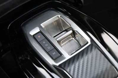 Peugeot 208 Allure eDCS 1.2 MHEV