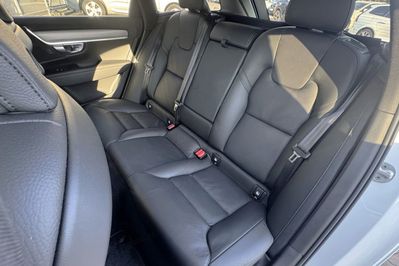 Volvo V90 T6 AWD Plug-In Hybrid Plus Dark aut