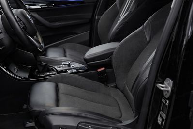 BMW X1 sDrive18i Sport Line