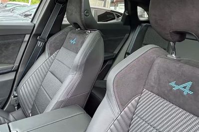 Renault Austral Esprit Alpine 1.3 TCe mHEV