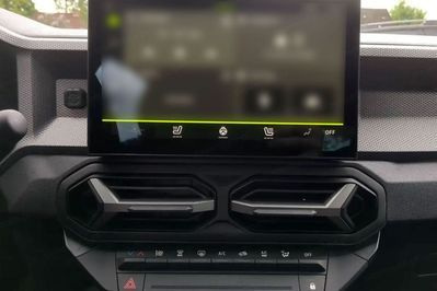 Dacia Duster Expression 1.2 TCe Hybrid-G 4x4 LPG