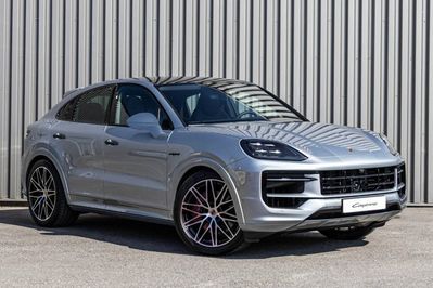 Porsche Cayenne Coupe S E-Hybrid Black Edition