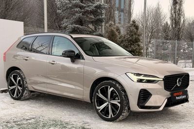 Volvo XC60 T6 Plug-In Hybrid AWD Ultra Dark aut