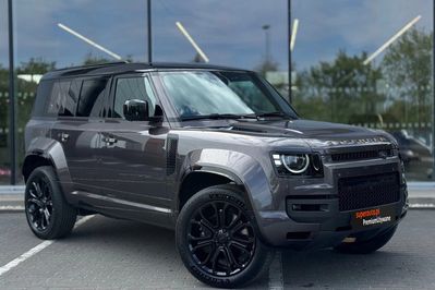 Land Rover Defender 110 4.4 P635 V8 mHEV Octa