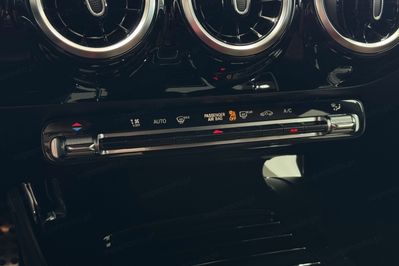 Mercedes CLA Shooting Brake 220 d 4MATIC AMG Line