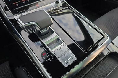 Audi Q8 50 TDI quattro Tiptronic