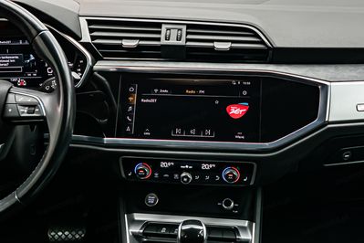 Audi Q3 45 TFSI S Line quattro S tronic