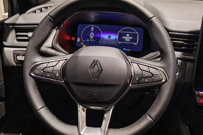 Renault Captur Techno 1.8 E-TECH Full Hybrid