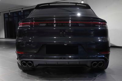 Porsche Cayenne Coupe Black Edition
