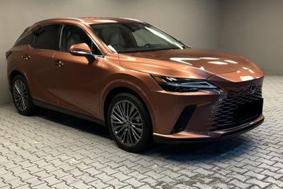 Lexus RX 350h Omotenashi