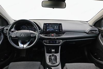Hyundai i30 1.5 T-GDI 48V Smart DCT