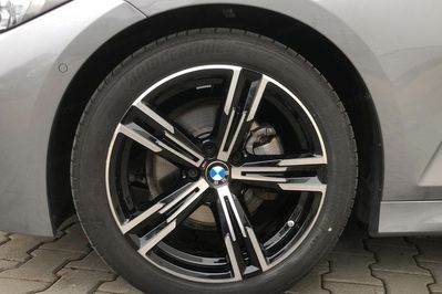 BMW Seria 3 320i xDrive M Sport