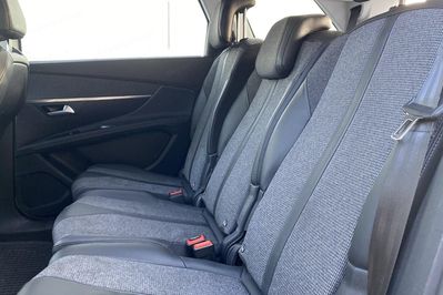 Peugeot 5008 1.2 PureTech mHEV Active Pack S&S e-DCS6