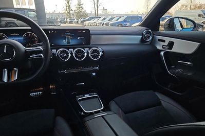 Mercedes CLA 250 e  AMG Line