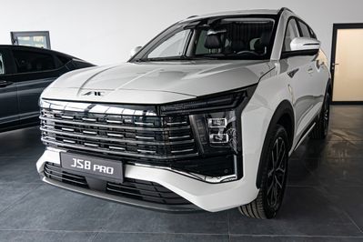 Jac JS8 PRO Pro 1.5 T-GDI 7 DCT 6os.