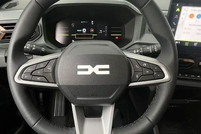 Dacia Duster Journey 1.6 Full Hybrid