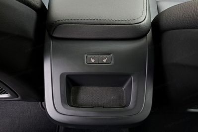 Volvo XC60 B5 B AWD Plus Dark aut