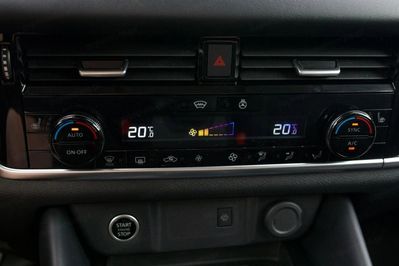 Nissan Qashqai 1.3 DIG-T N-Connecta Xtronic