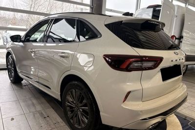 Ford Kuga Sound Edition FWD 2.5 FHEV eCVT