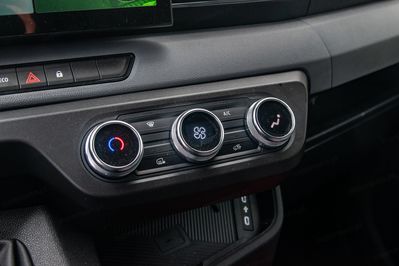 Renault Master L3 Zabudowa 8EP + Tył spanie