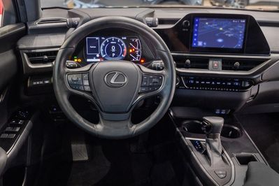 Lexus UX 200 Elegance 2WD