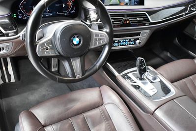 BMW Seria 7 730d xDrive