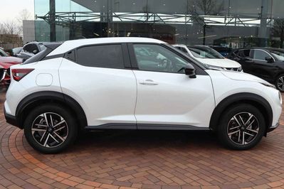 Nissan Juke N-Connecta 1.6 HEV