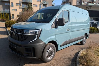 Renault Master L2H2 Extra AT9