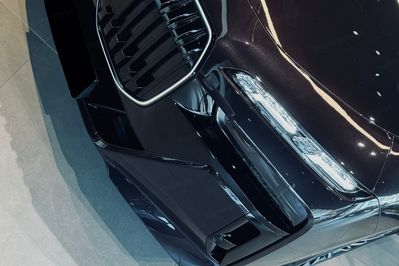 BMW Seria 7 740d xDrive Nero Lusso Edition