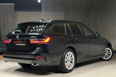 BMW Seria 3 Touring 320d xDrive Advantage