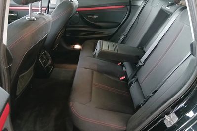 BMW Seria 3 Gran Turismo 320d xDrive Sport Line