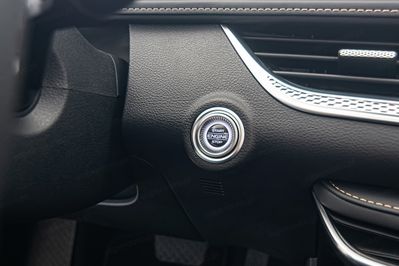 Bestune B70 2.0T Elegance aut