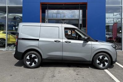 Ford Transit Courier L1H1 Trend Elektryczny A1
