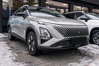 Omoda 5 1.5 T-GDI Hybrid Premium DHT