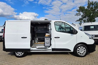 Renault Trafic L1H1 Zabudowa warsztatowa