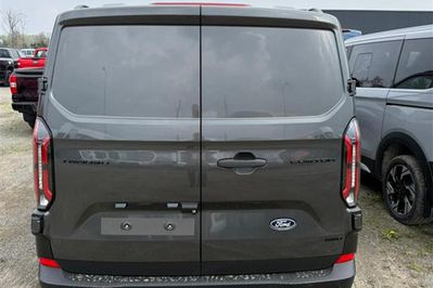 Ford Transit Custom L2H1 320 Zabudowa Brygadowa Trail A8 AWD