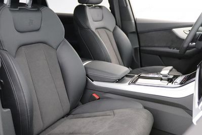 Audi Q7 50 TDI quattro S Line