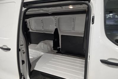 Toyota ProAce D-4D Active L2H1