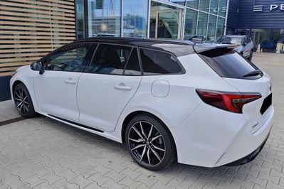 Toyota Corolla GR Sport 2.0 Hybrid Dynamic Force