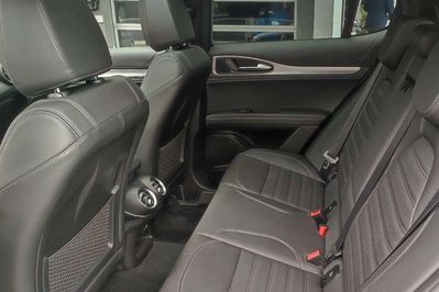 Alfa Romeo Stelvio Turbo Veloce Q4