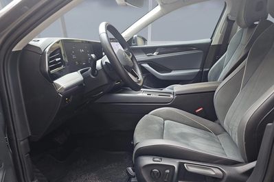 Volkswagen Passat 1.5 TSI  DSG
